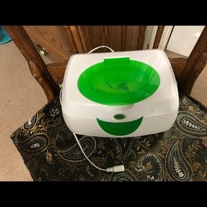 Wipe warmer
